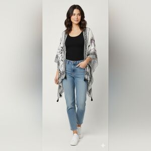 Vince Camato Women's Open Front Kimono Jacket. One size